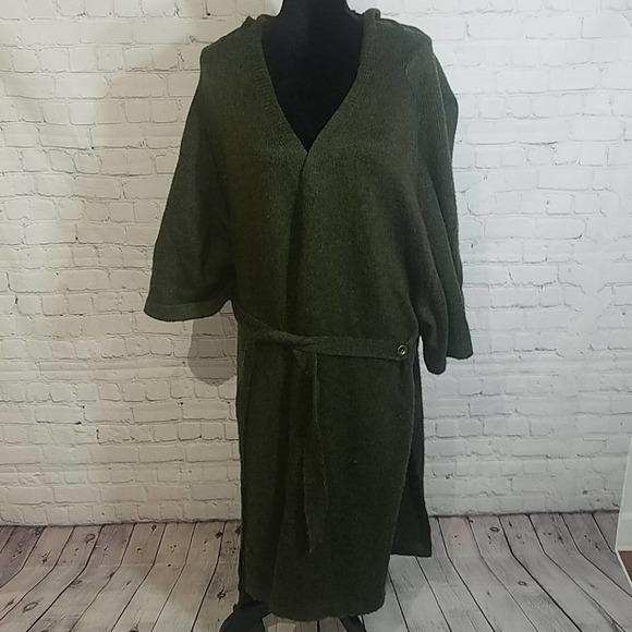 NWT FREE PEOPLE one size green sweater coat, $160.00 - Picture 1 of 4